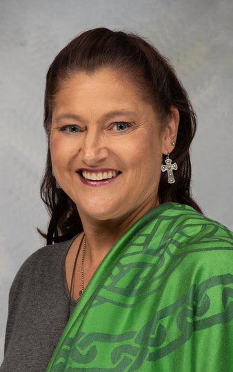 Tackle Kitchen Clutter: Expert Tips for a Fresh Start